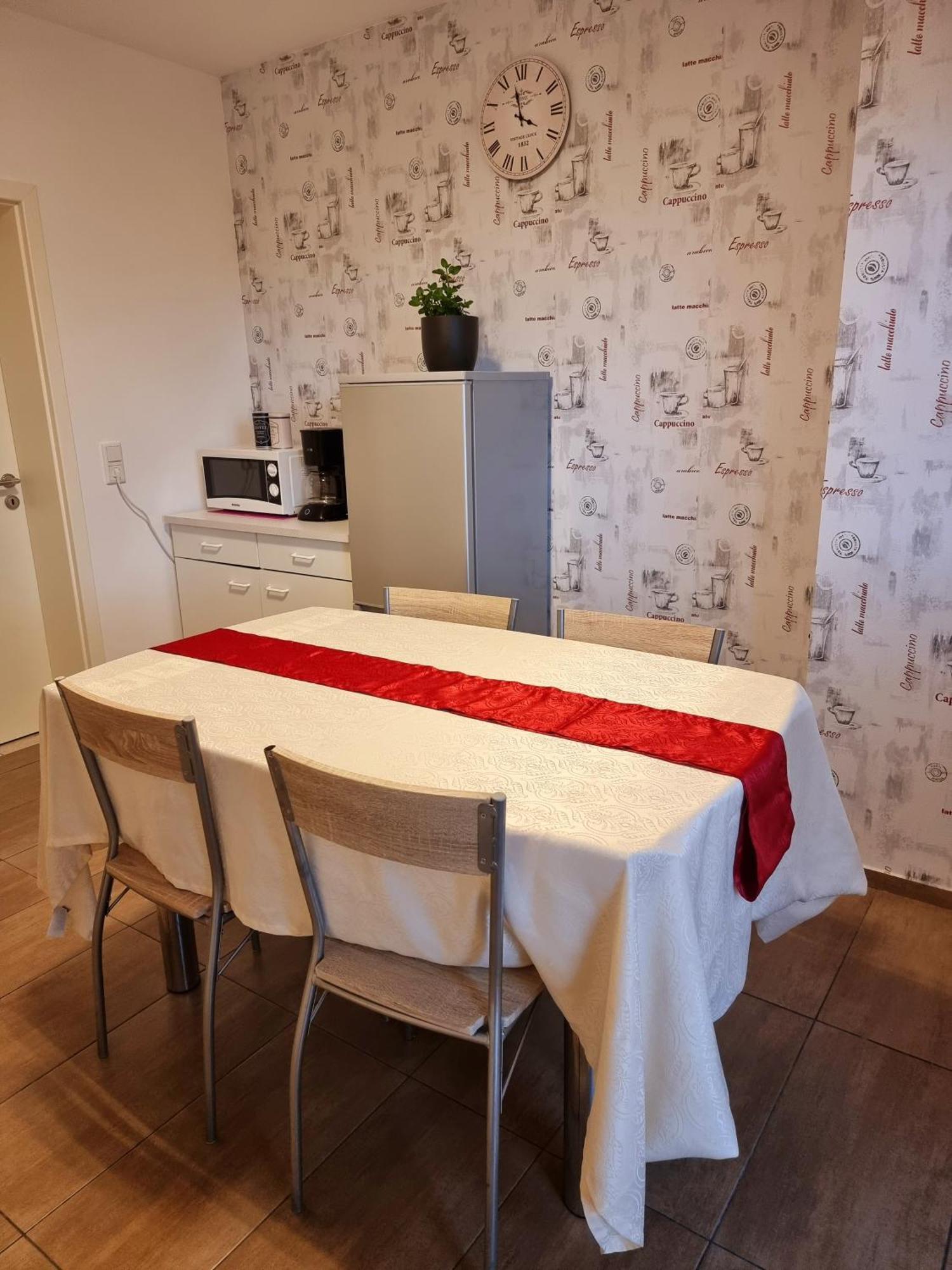Workershome - Business Apartments - Monteurwohnungen Wertheim Habitación foto